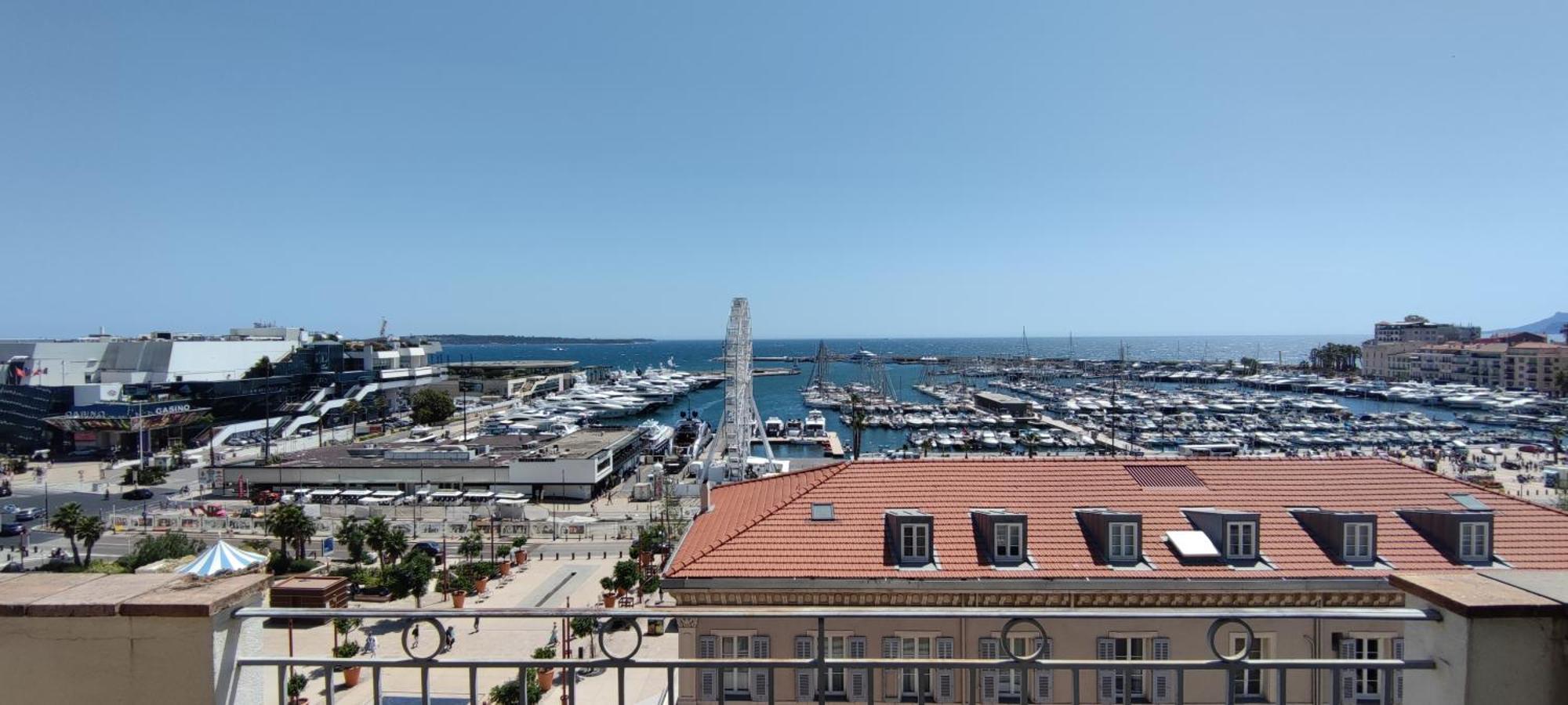O Festival Palace, Terrace With Panoramic Sea View Кан Екстериор снимка